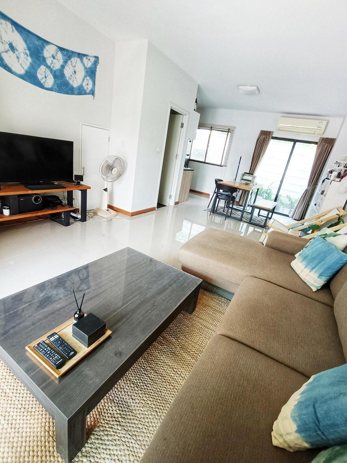 A Cozy 3-Story Townhome Near Bts & Lovely Estuary Ban Khlong Ta Khet Exterior foto